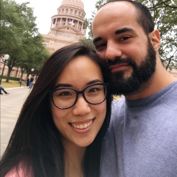 Hi! - Picture 1 of 1